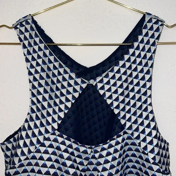 Anthropologie Blue and White Geometric Blouse - Picture 8 of 10